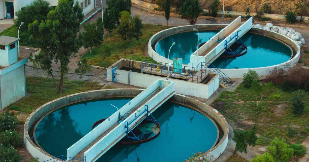 Planta de tratamiento de agua residual industrial etapas y tecnologías